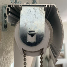 Levolor Mounting Brackets for Roller Shades in a Cassette